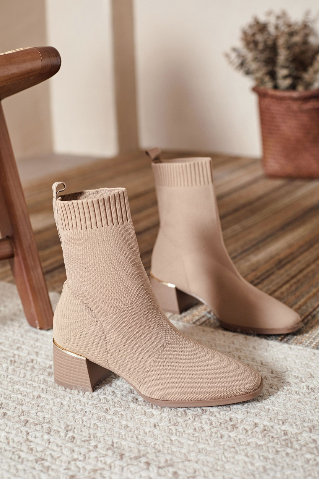 BOTINES AMANDA CAQUI BOTINES AMANDA CAQUI