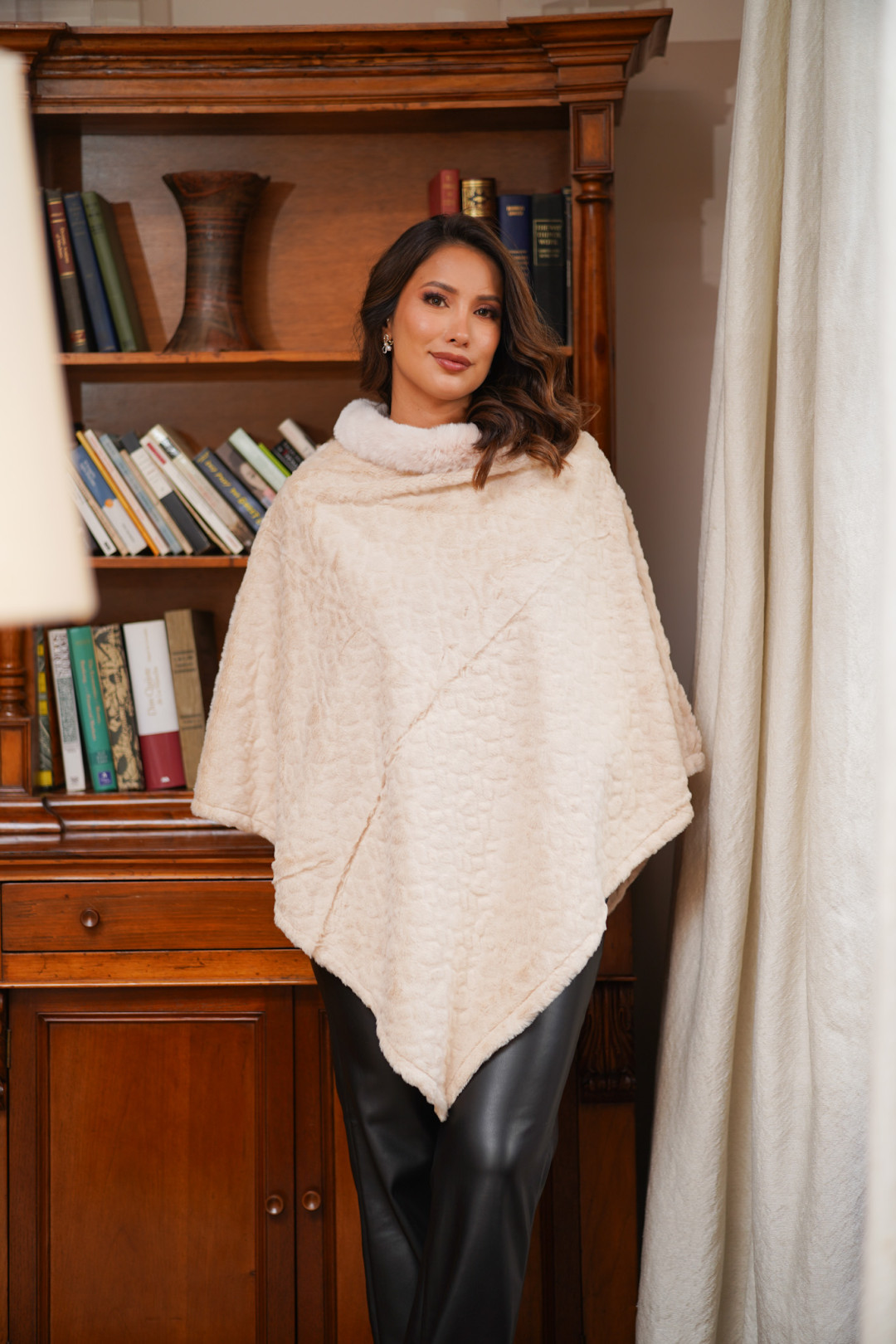 PONCHO ELIZABETH CREMA