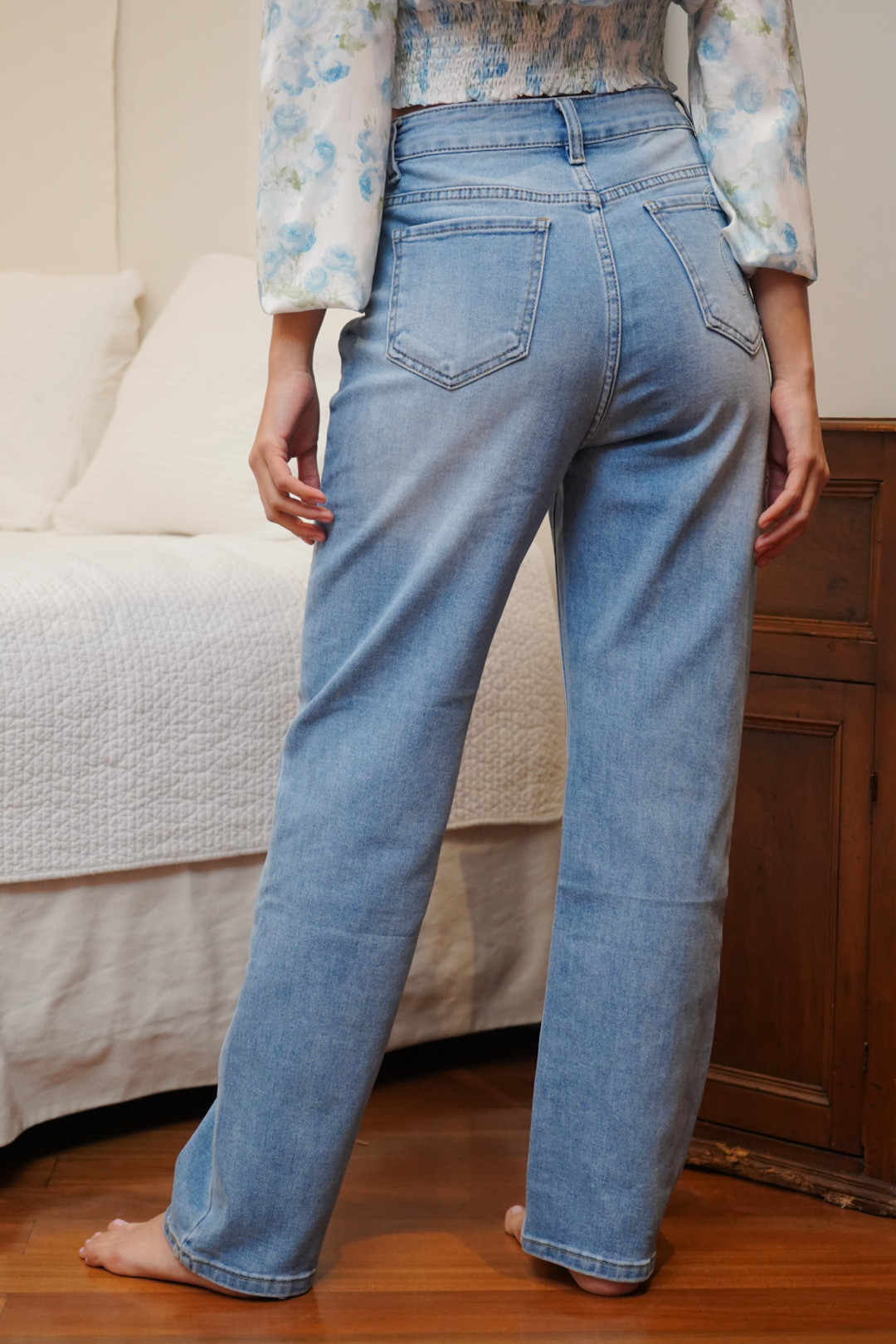 JEAN MELISSA JEAN MELISSA
