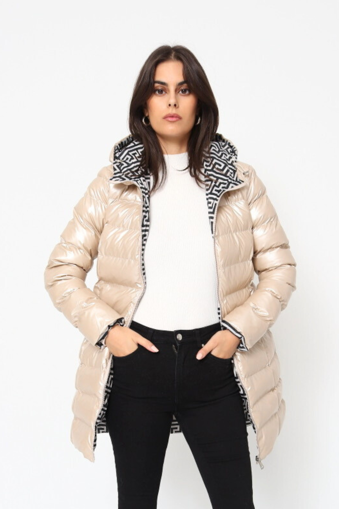 ABRIGO REVERSIBLE ABRIGO REVERSIBLE