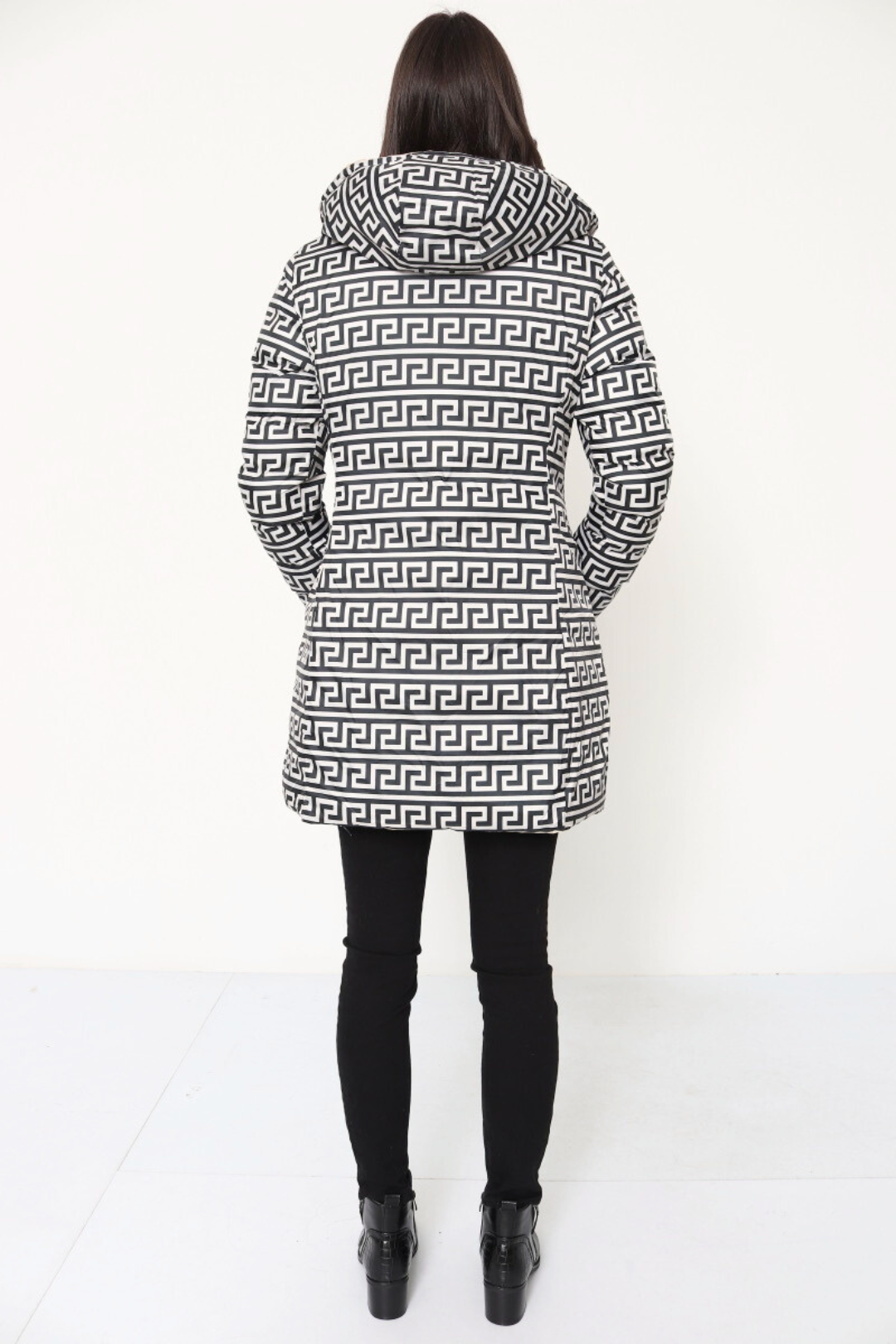 ABRIGO REVERSIBLE ABRIGO REVERSIBLE