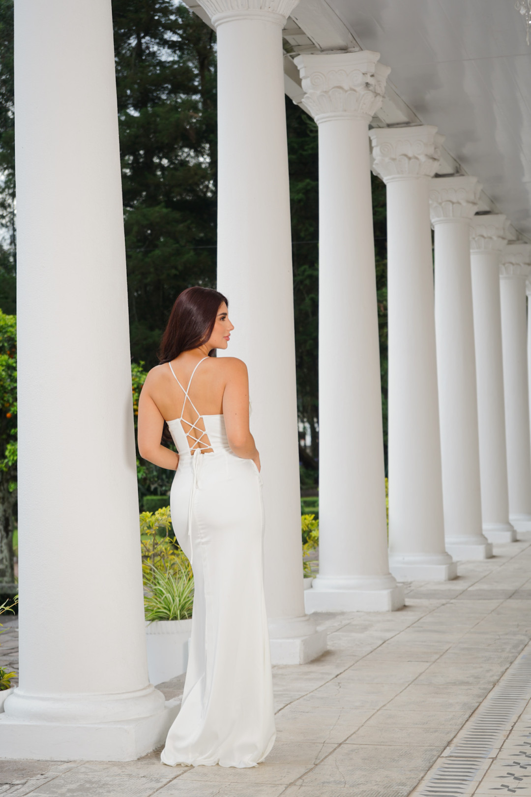 VESTIDO EMILIANA BLANCO VESTIDO EMILIANA BLANCO