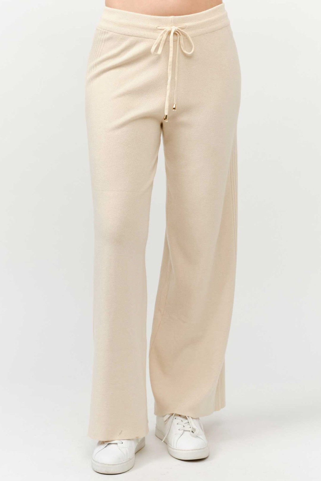 CONJUNTO ELIZABETH BEIGE CONJUNTO ELIZABETH BEIGE