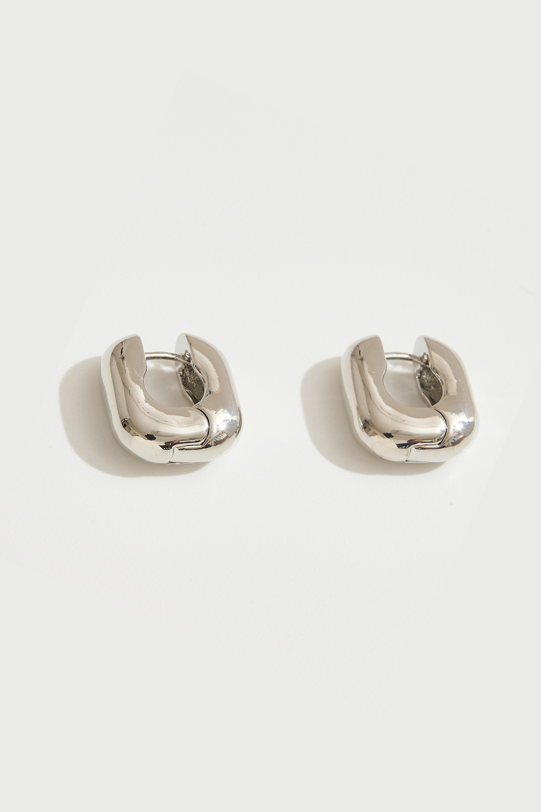 ARETES PAMELA PLATEADOS