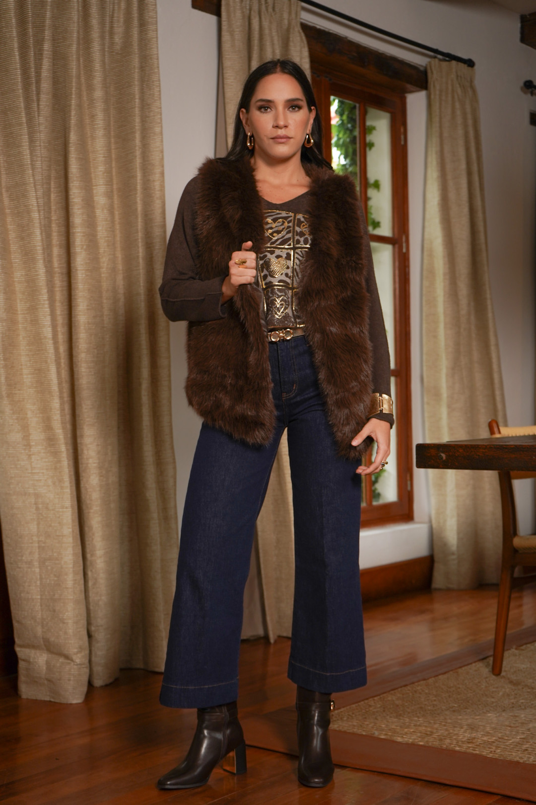 CHALECO VIOLETA CAFE