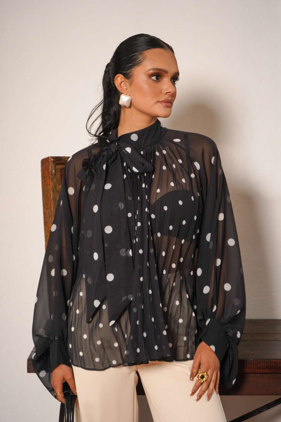 BLUSA ANASTACIA NEGRA