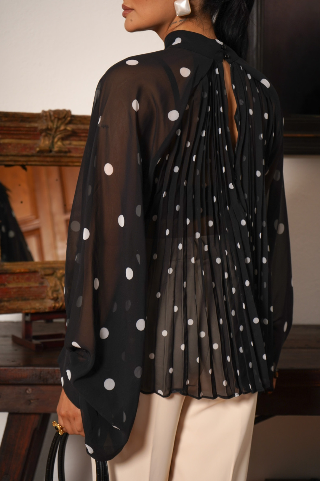 BLUSA ANASTACIA NEGRA