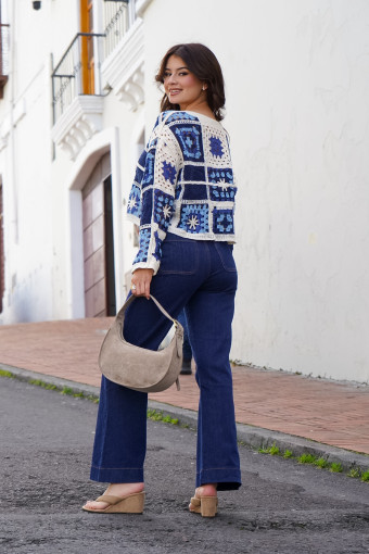 JEAN BEATRIZ AZUL
