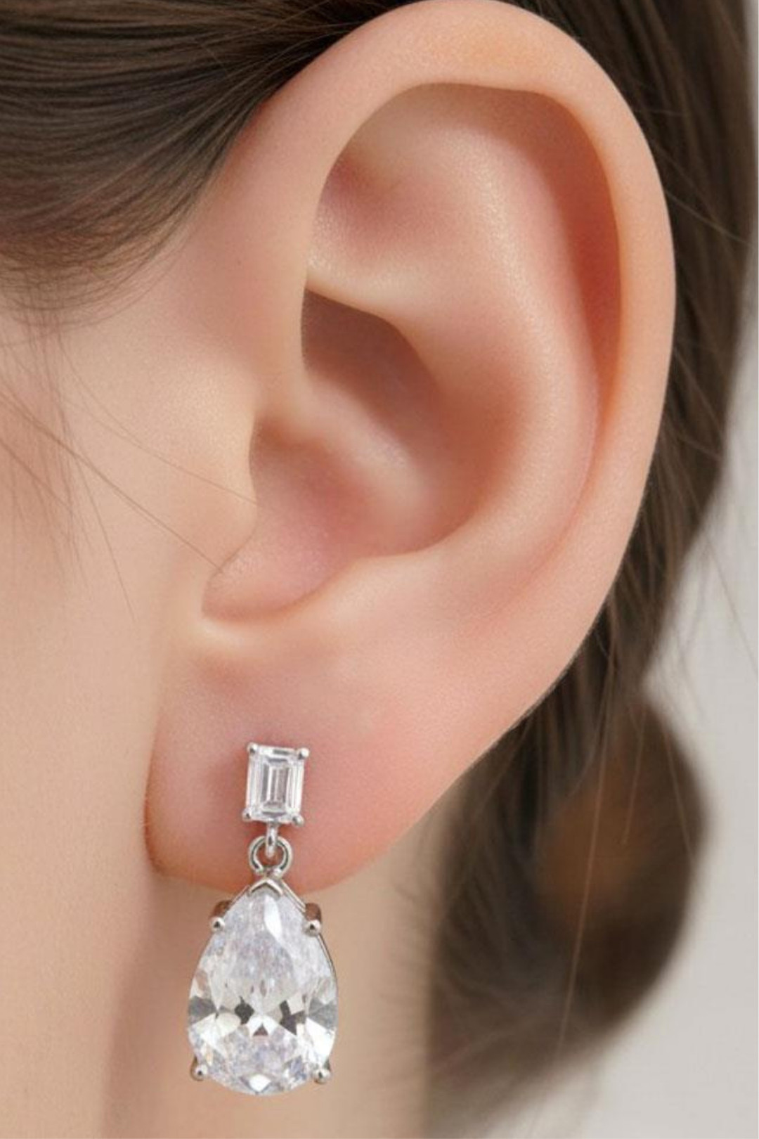 ARETES CRISTINA PLATEADOS