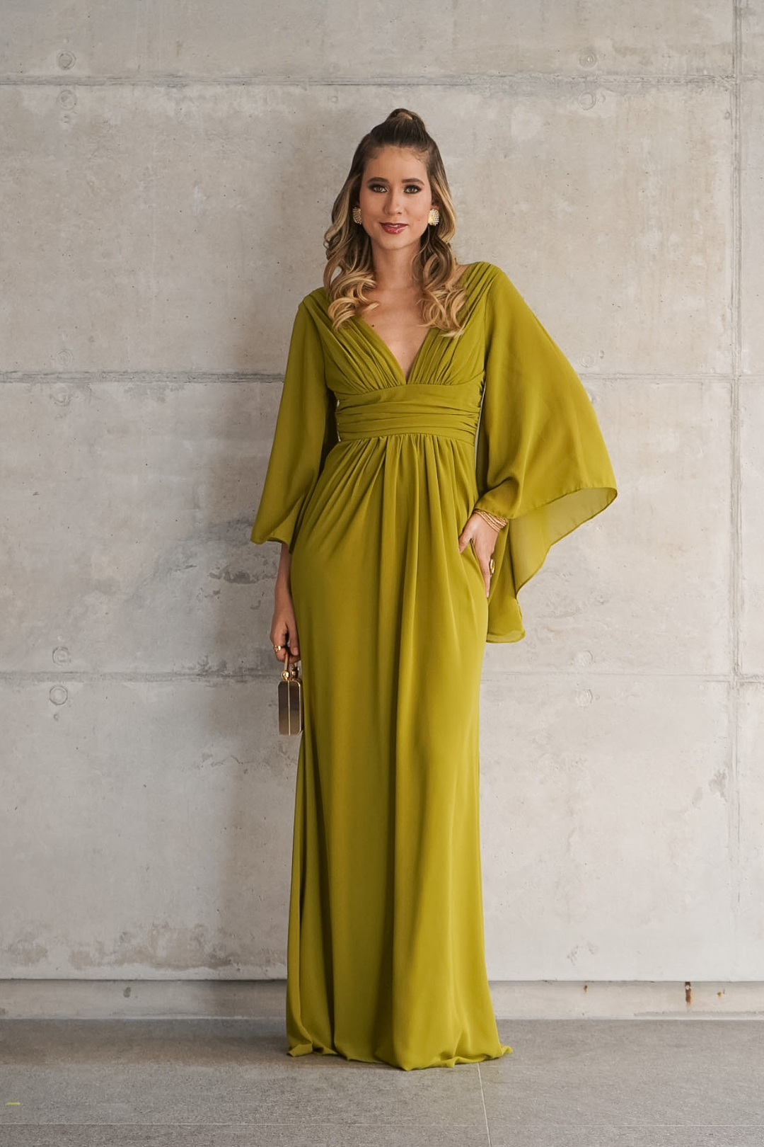 VESTIDO ALANIS VERDE-OLIVA