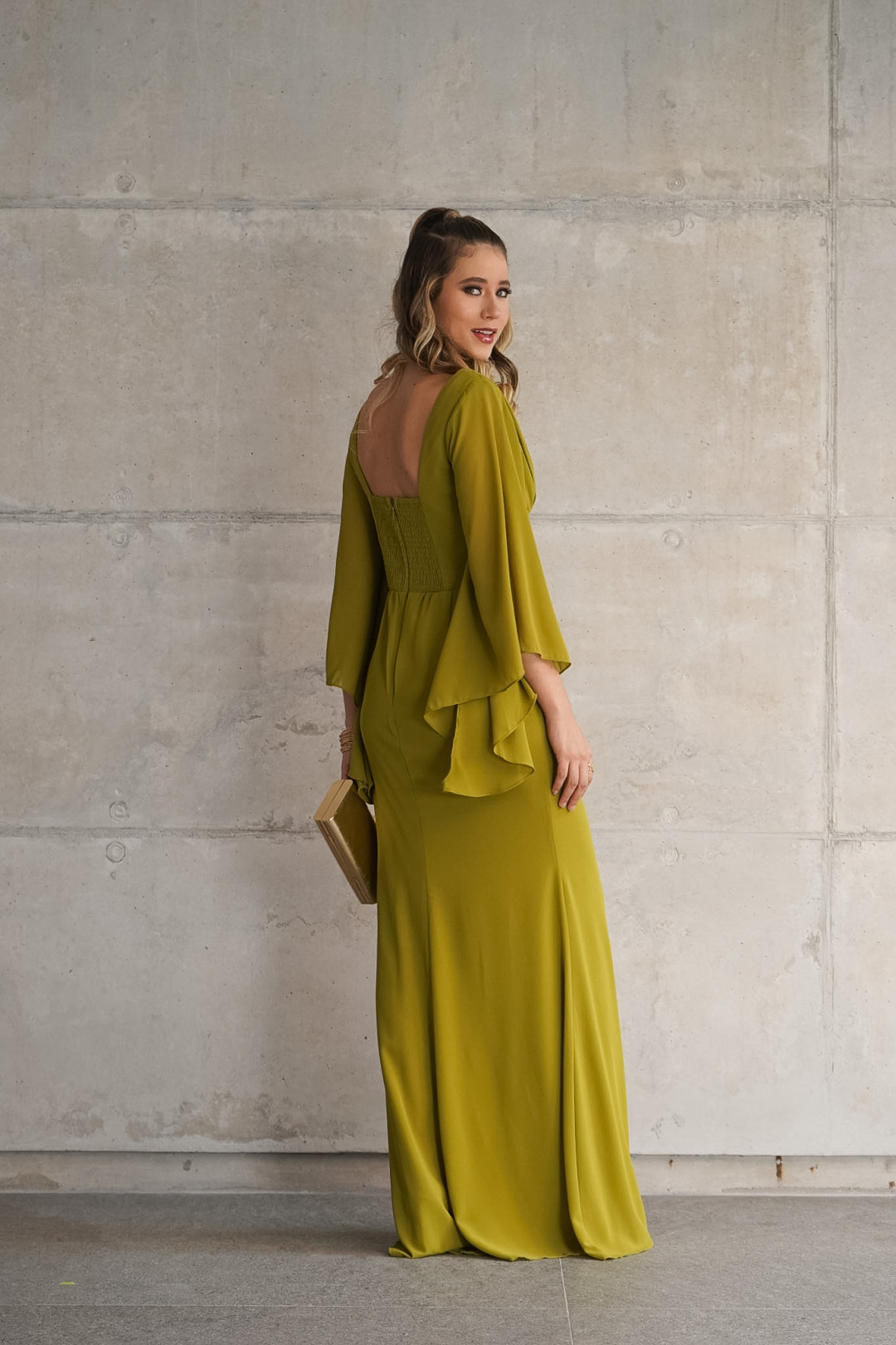 VESTIDO ALANIS VERDE-OLIVA