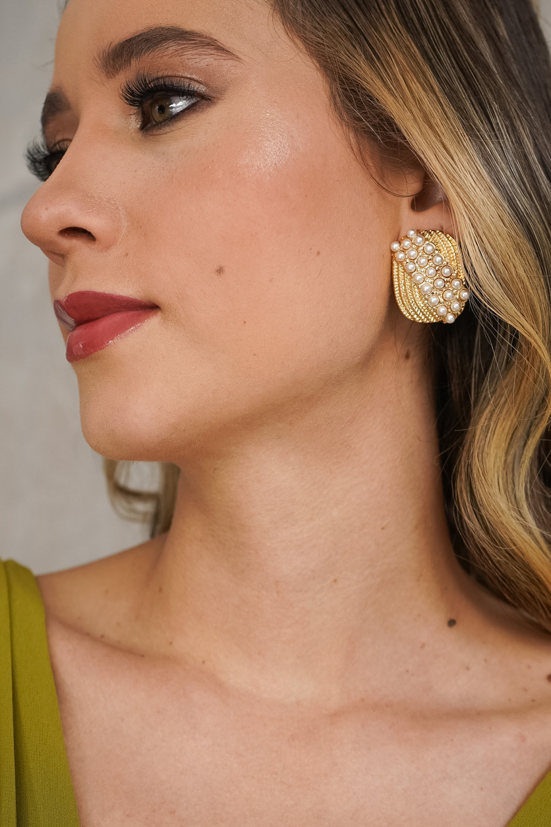 ARETES ELENA