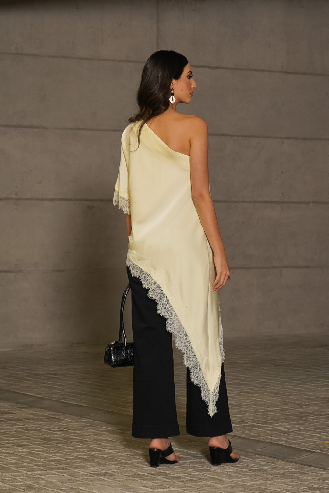 BLUSA GIA AMARILLA