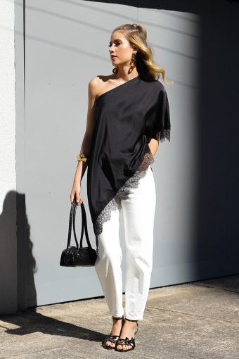 BLUSA GIA NEGRA