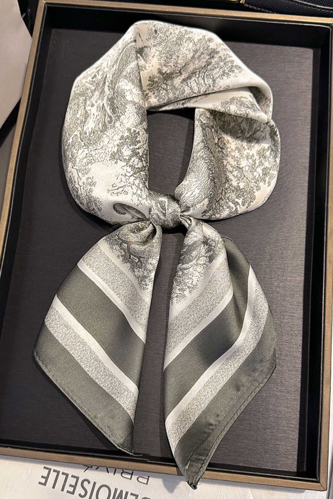 PAÑUELO/BANDANA MARIA PAZ GRIS