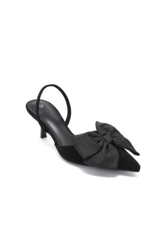 ZAPATO DE TACO ESTEFANIA NEGROS
